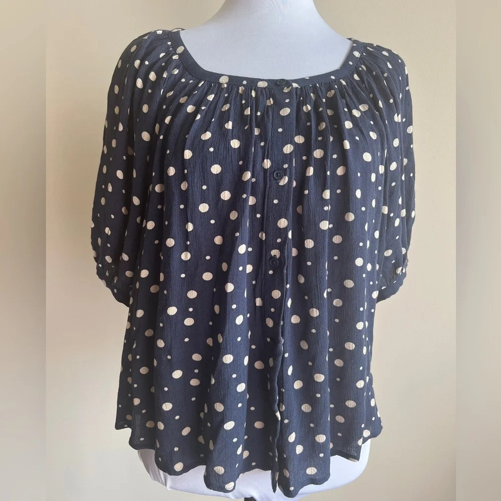 Abercrombie & Fitch Navy & Cream Polka Dot Flowy Blouse - Size S
